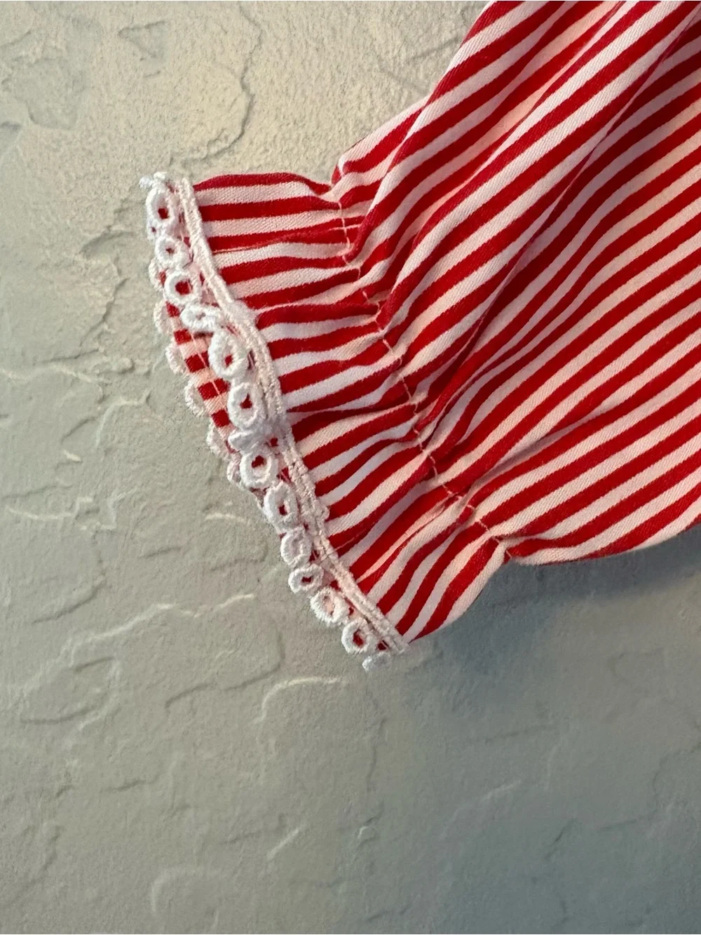 Baby togs Vintage baby girls red white Christmas embroider pinafore dress 3-6 mo
